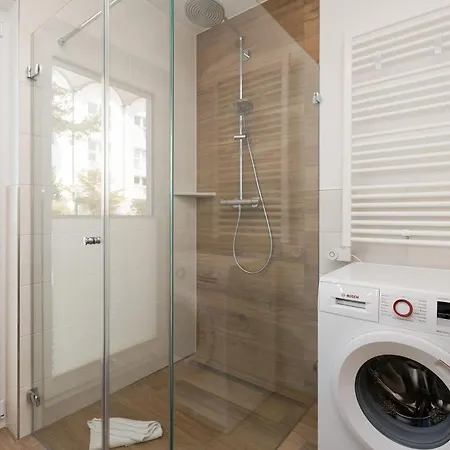 Duenenresidenz App 06 *